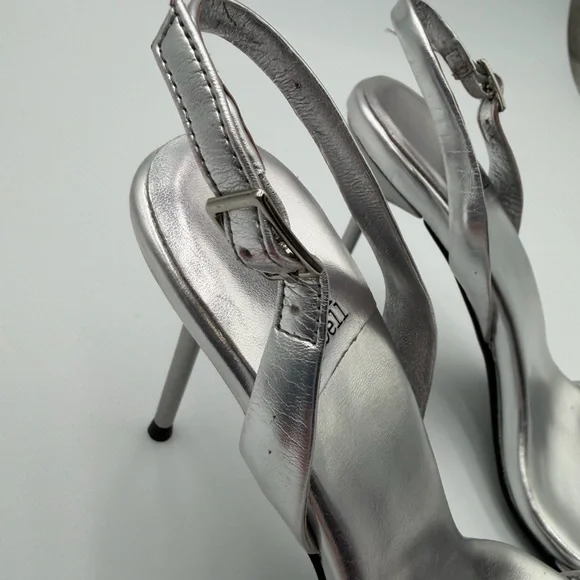 Jeffrey Campbell Go-Getter stiletto sling-back in metallic silver leather Sz 6.5 - Picture 4 of 11